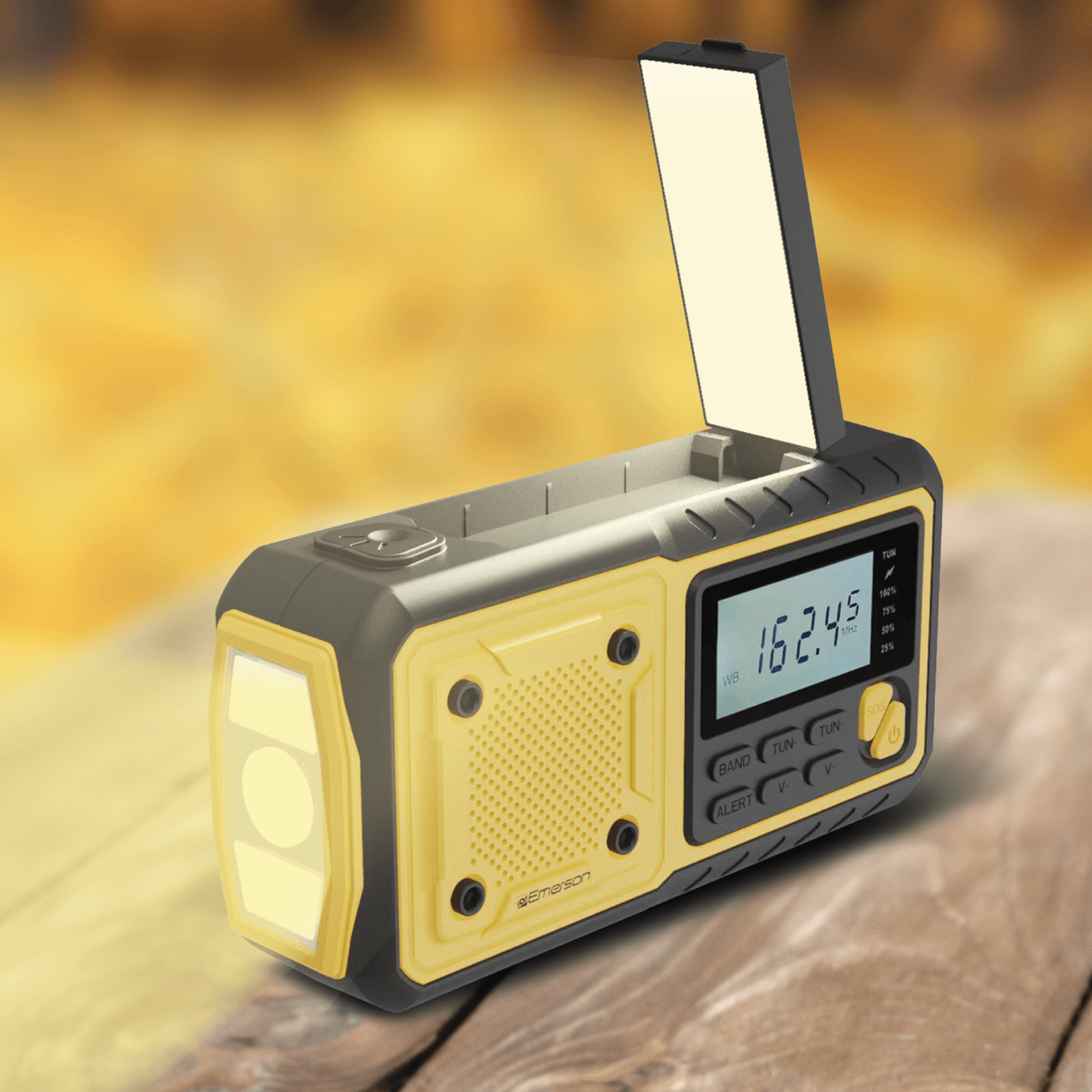 Emerson Emergency AM / FM Radio with Weather Band / Flashlight / Power Bank-2