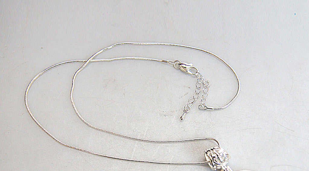 Drummer Boy Silver Plated Mother of Pearl Jewelry Necklace - 43044-3