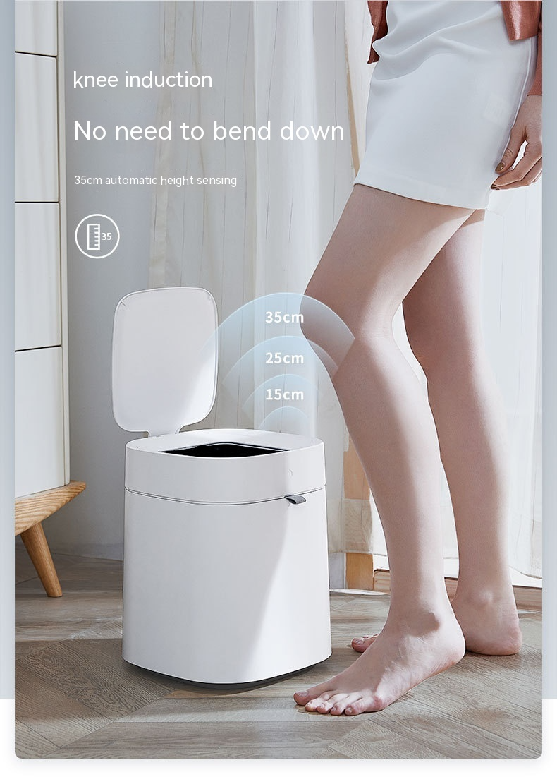 Auto Changing Trash Can