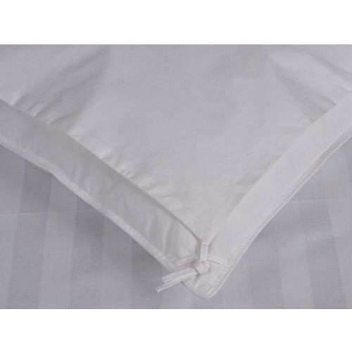Queen size Hypoallergenic Down Alternative Comforter in White-0