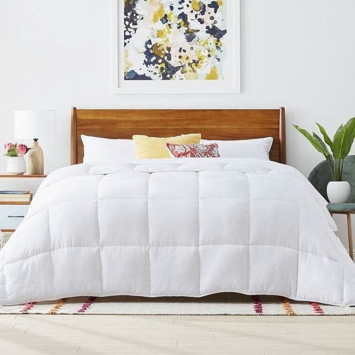 Full Size Cozy All Seasons Plush White Polyester Down Alternative Comforter-2