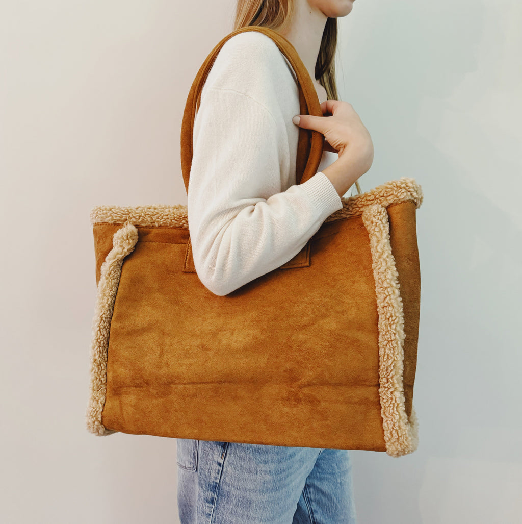 Teddy Cozy The Tote Shoulder Bag-3