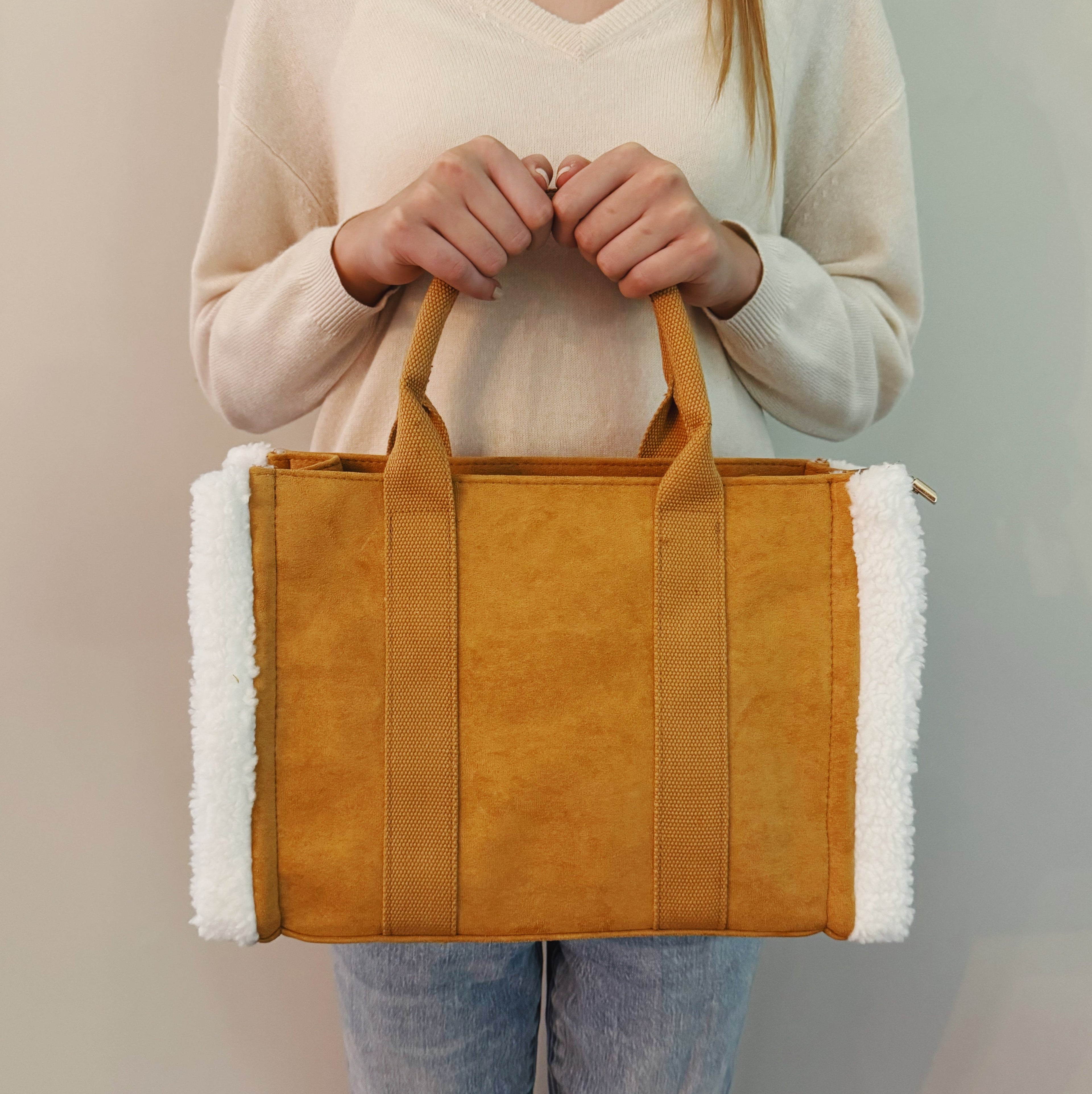 The Tote Crossbody Bag With Handles-3