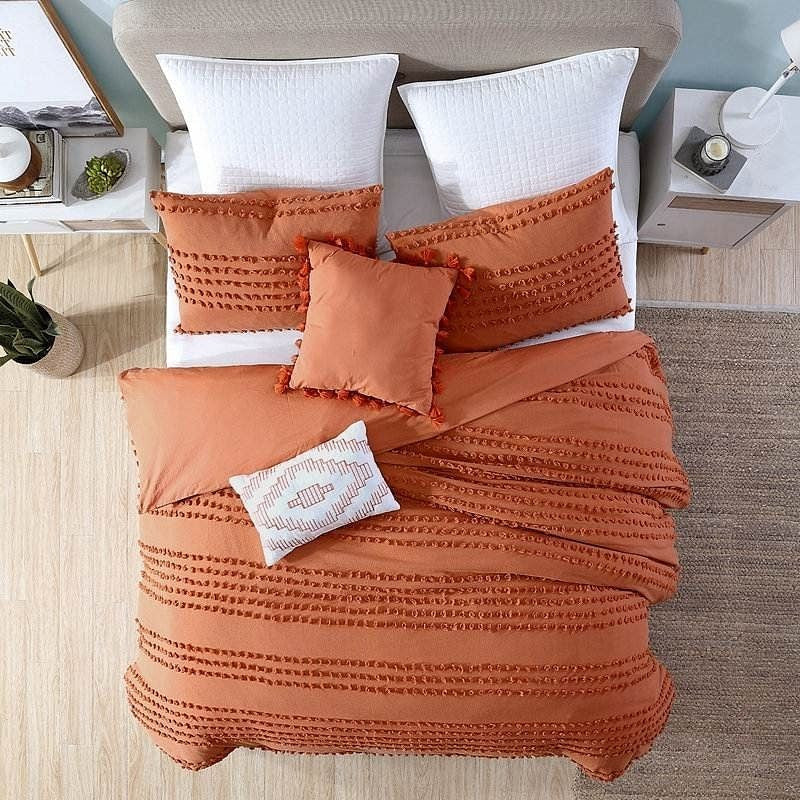 King size 5-Piece 100-Percent Cotton Clip Dot Comforter Set in Brick Orange-1