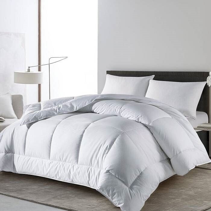 King Size All Seasons Soft White Polyester Down Alternative Comforter-0