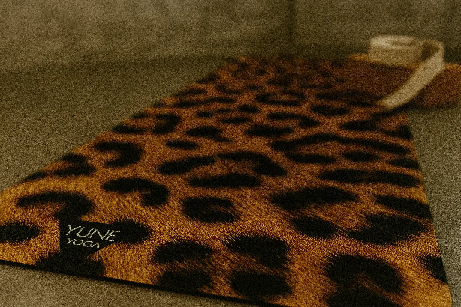 Leopard Pattern Yoga Mat – Eco-Friendly + Grip-Enhanced Flow | Yune-3