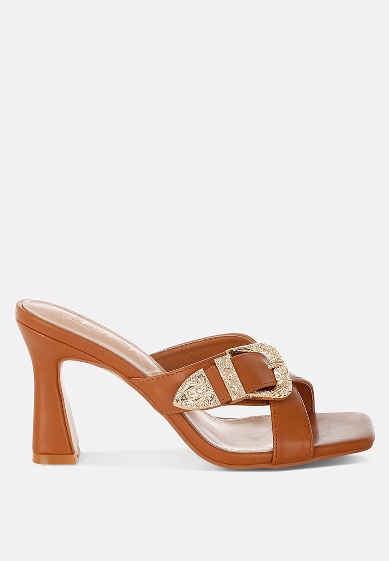 Mohaya Engraved Metallic Buckle Sandals