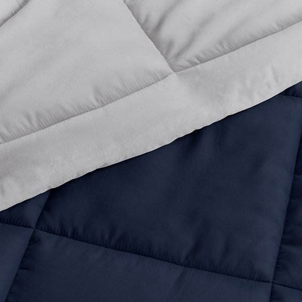 King/Cal King 3-Piece Microfiber Reversible Comforter Set in Navy/Grey-1