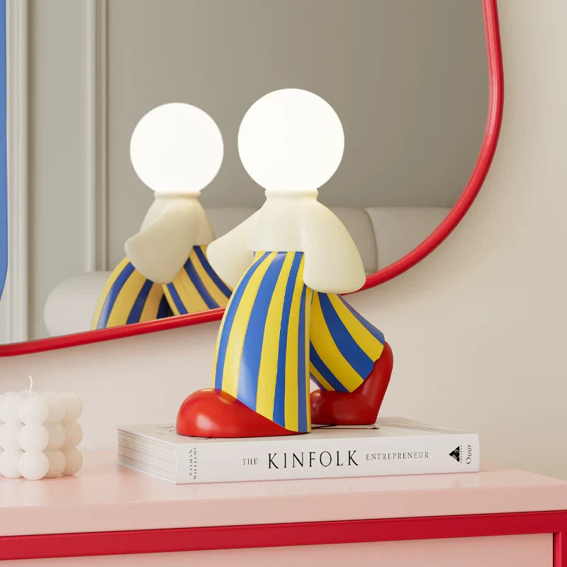 Marching Moon Table Lamp Pop Art Sculpture Table Decor-1