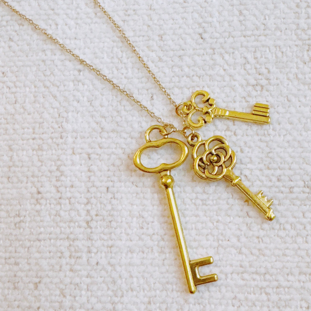 Secret Garden Key Necklace – Gold Plated | Vintage Charm, Dainty Jewelry-3