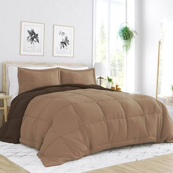 Twin/Twin XL 2-Piece Reversible Microfiber Comforter Set in Taupe Brown-2