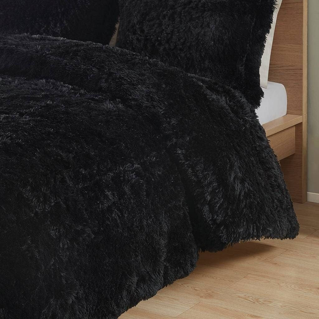 Twin/Twin XL Black Soft Sherpa Faux Fur 2-Piece Comforter Set with Shams-0