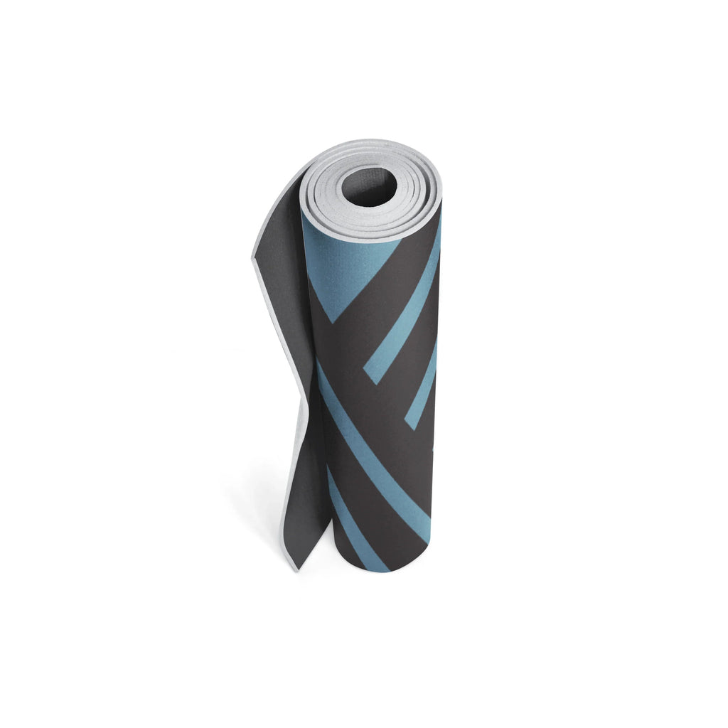 KR36 Yoga Mat – Non-Slip Grip, Cushioned Support & Modern Geometric Design-3
