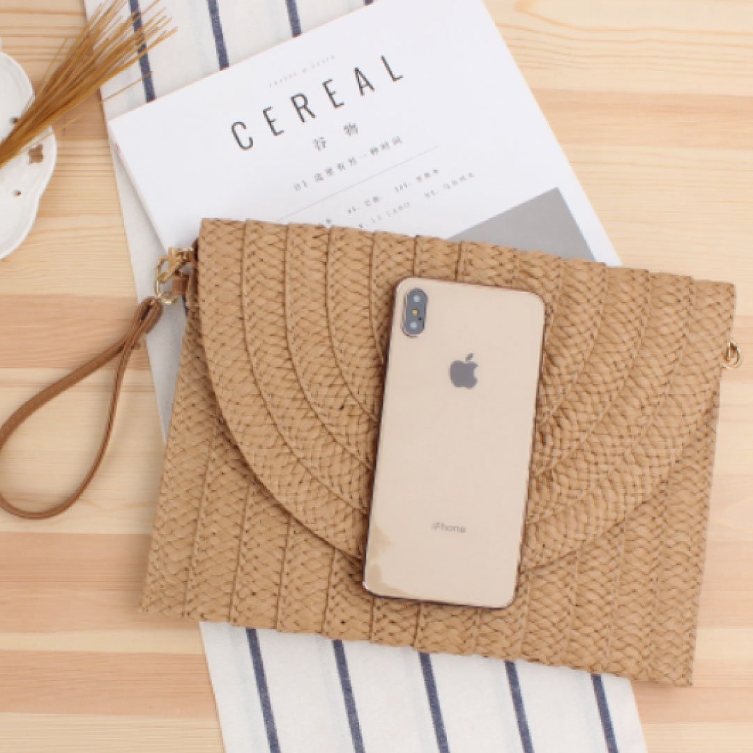 Spring Ari Clutch-4