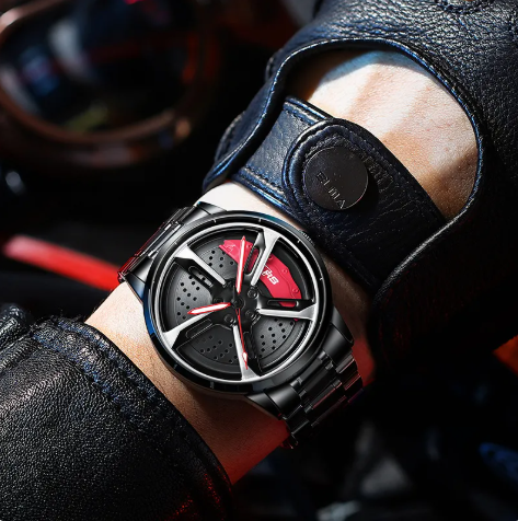 Three-dimensional Spinning Watch