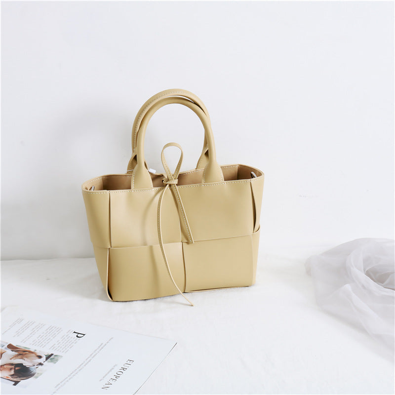 Vintage Women's Woven Crossbody Handbag