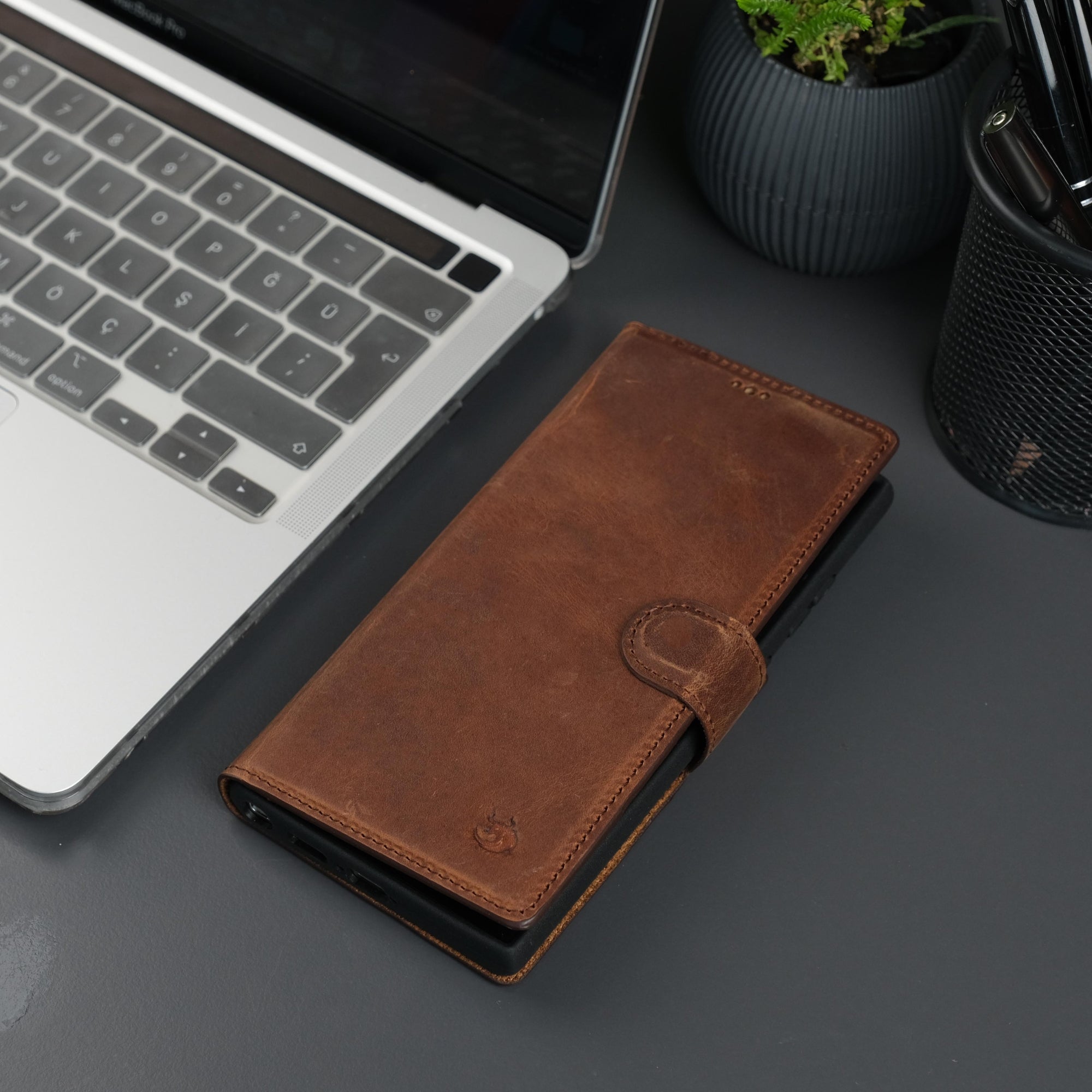 Leather Samsung Galaxy S25 Ultra Wallet Case | Buffalo-4