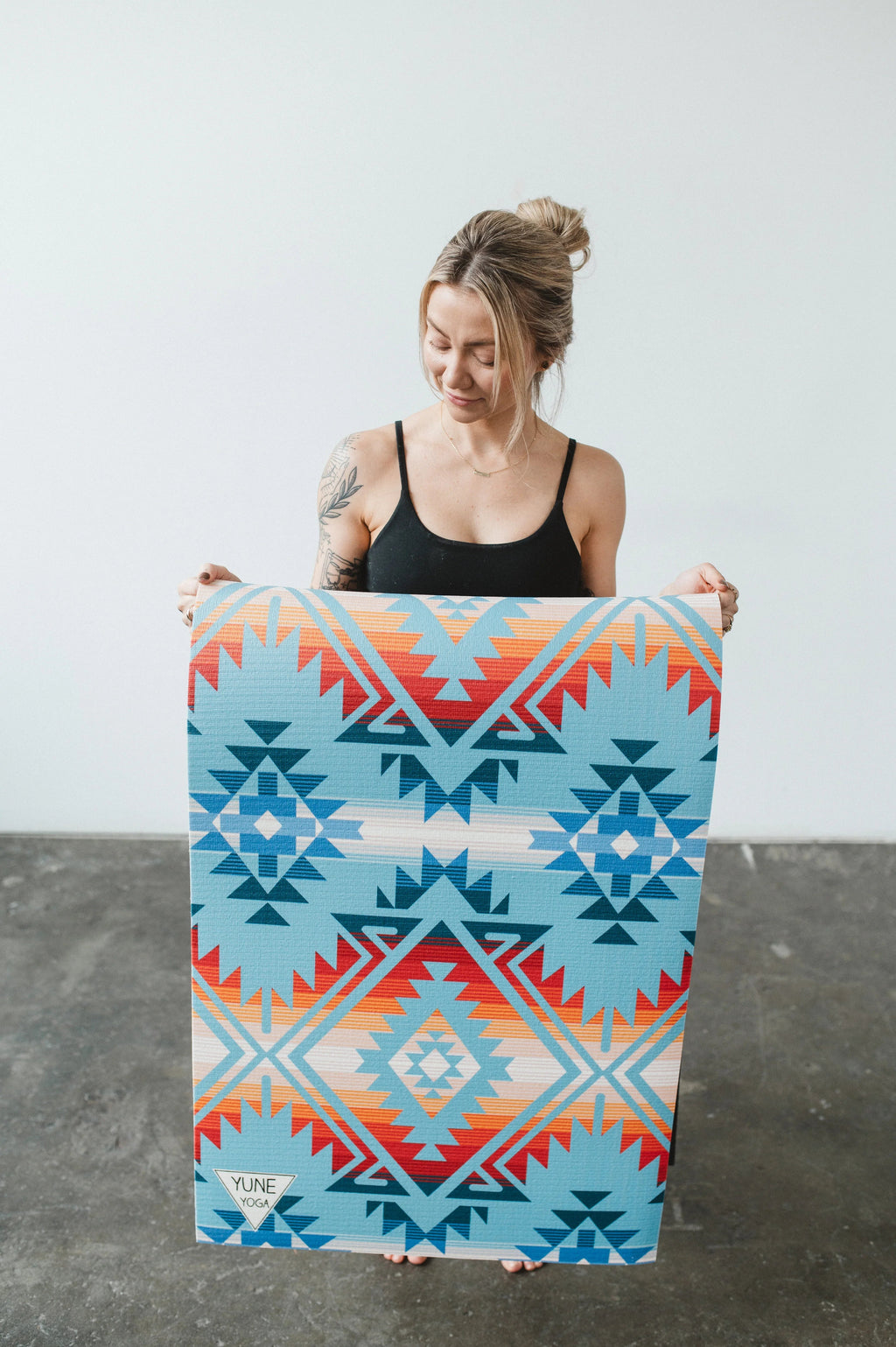 Jerome Turquoise Yoga Mat – 6 mm Extra Thick, Double-Sided Non-Slip, Eco-Friendly PER with Turquoise Water-Inspired Design | Yune Yoga-0