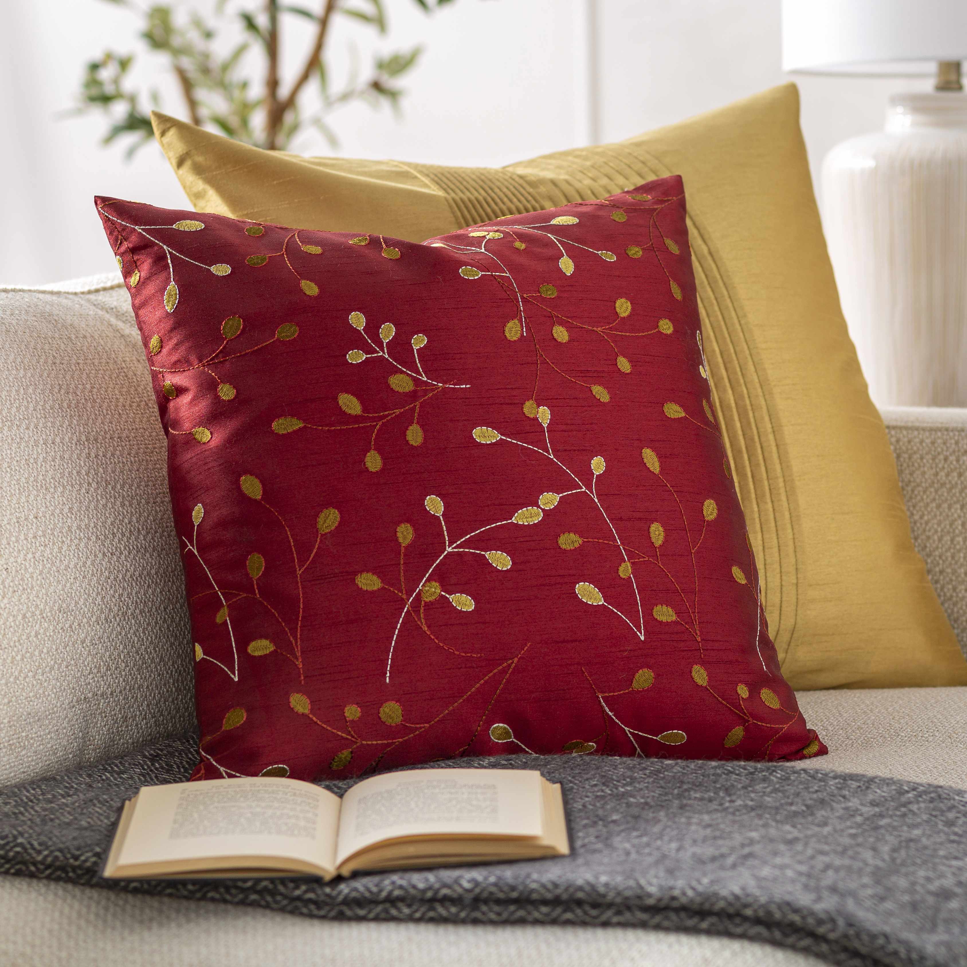 Seagraves Throw Pillow-0