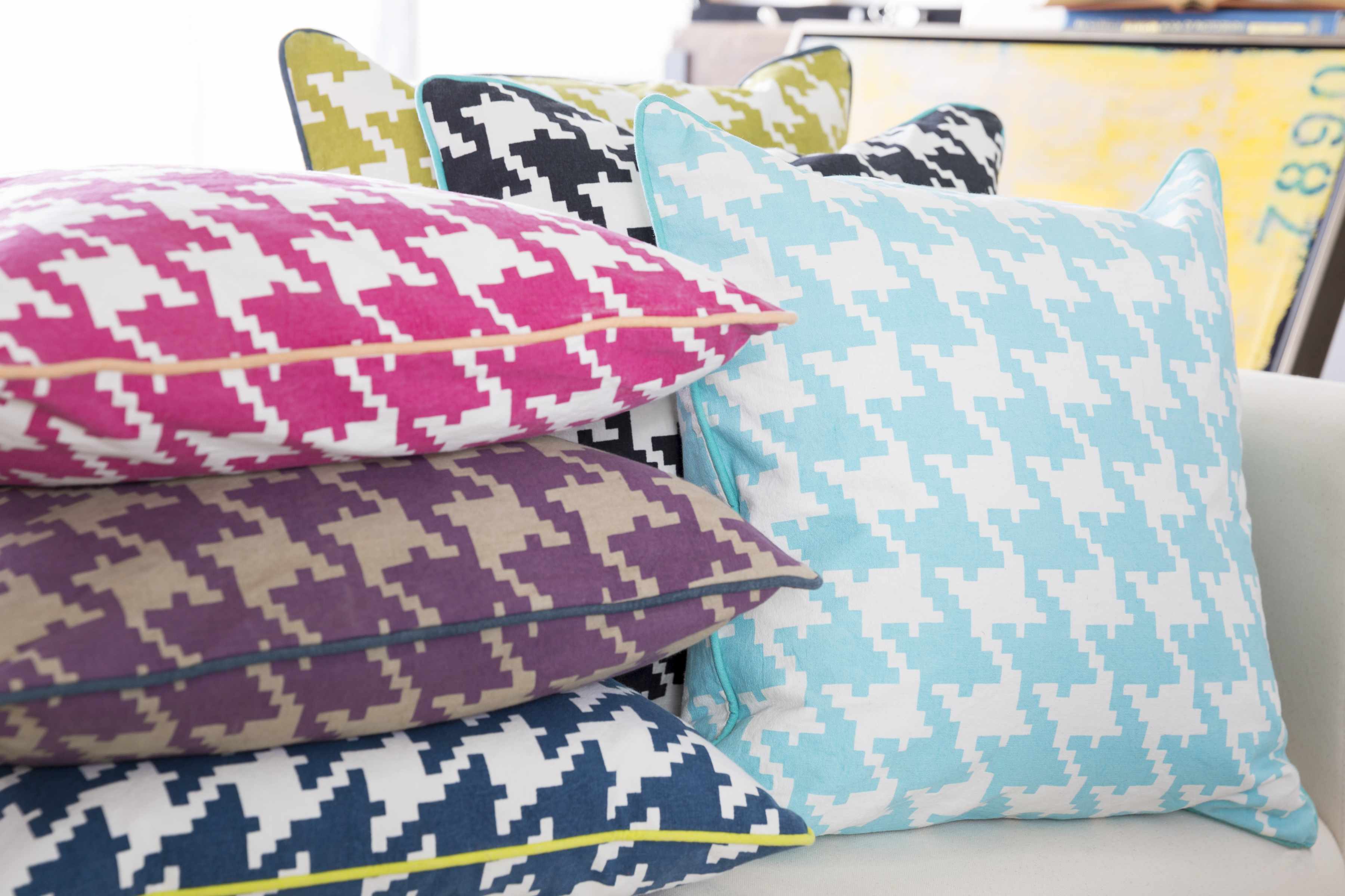 Yaroomba Yellow Houndstooth Throw Pillow - Clearance-2